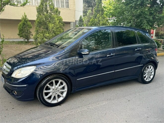 Mercedes B 170 2008, 211,000 km - 1.7 l - Bakı