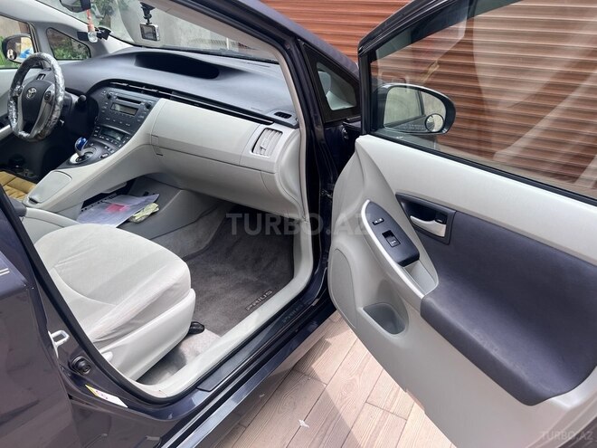 Toyota Prius 2010, 236,000 km - 1.8 l - Bakı
