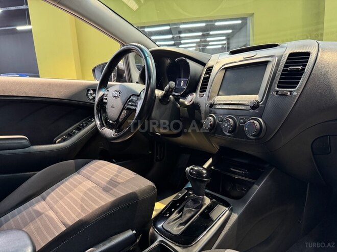 Kia Cerato-14