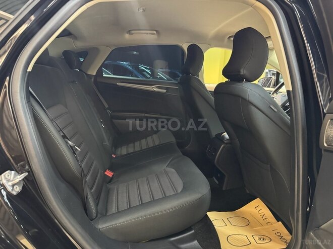 Ford Fusion (North America)-11