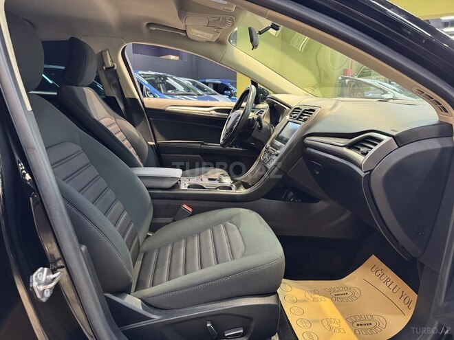 Ford Fusion (North America)-12