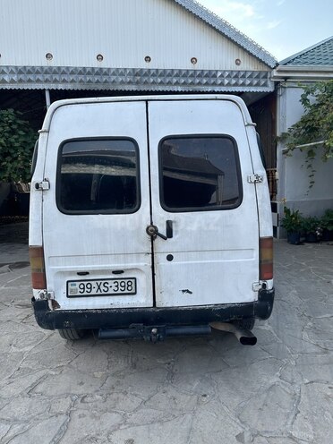 Ford Transit 2000, 200,000 km - 2.5 л - Qazax