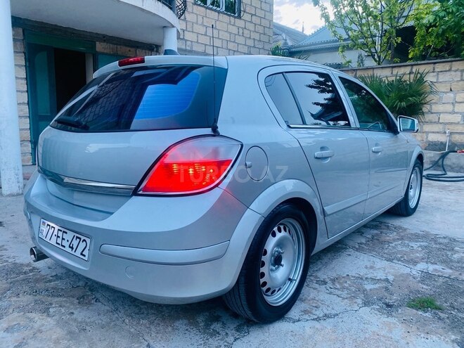 Opel Astra 2004, 232,000 km - 1.4 l - Mingəçevir