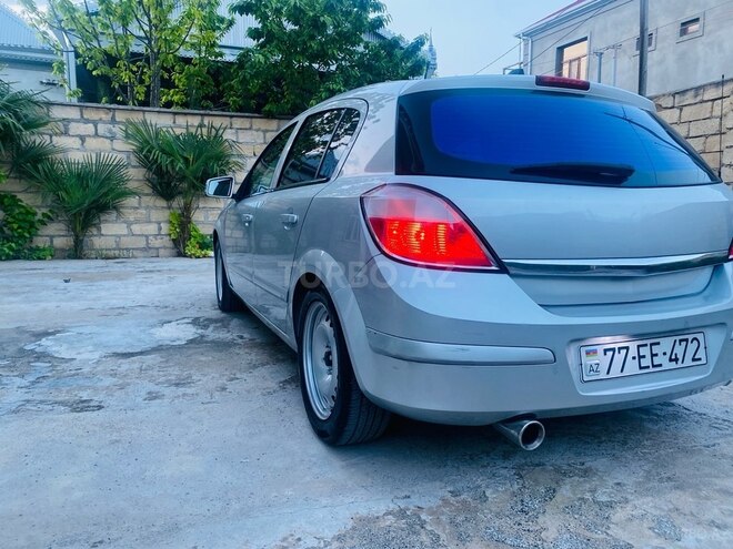 Opel Astra 2004, 232,000 km - 1.4 l - Mingəçevir