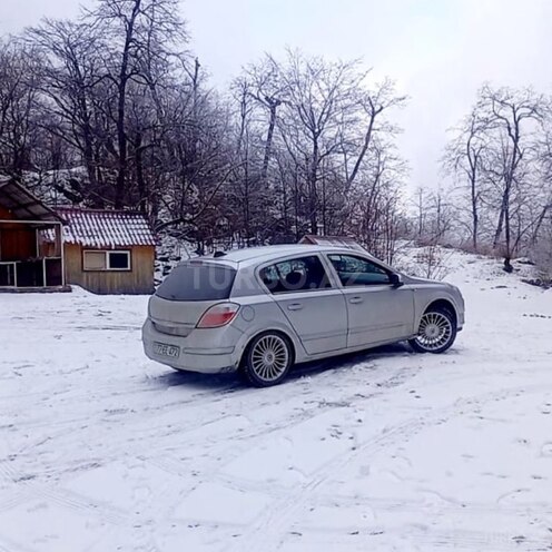 Opel Astra 2004, 232,000 km - 1.4 l - Mingəçevir