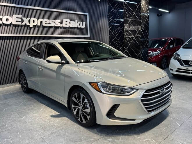 Hyundai Elantra 2017, 107,000 km - 2.0 л - Bakı