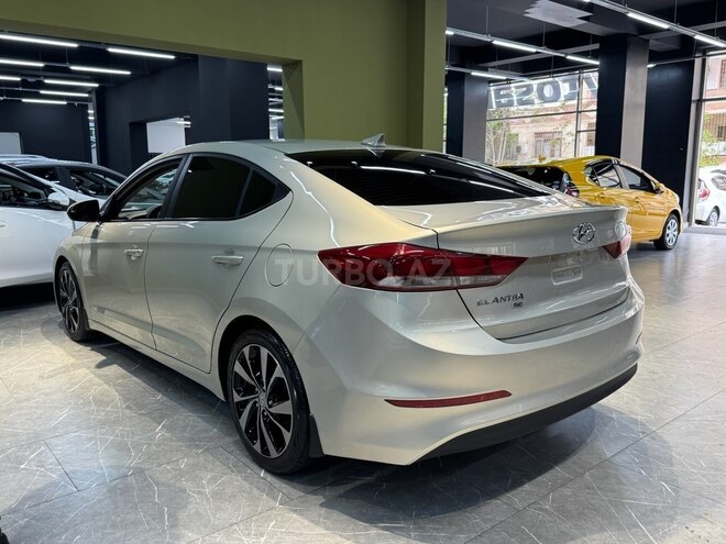 Hyundai Elantra 2017, 107,000 km - 2.0 л - Bakı