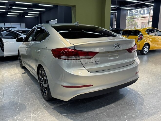 Hyundai Elantra 2017, 107,000 km - 2.0 л - Bakı