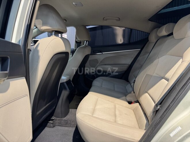 Hyundai Elantra 2017, 107,000 km - 2.0 л - Bakı