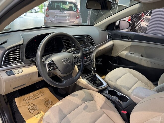 Hyundai Elantra 2017, 107,000 km - 2.0 л - Bakı