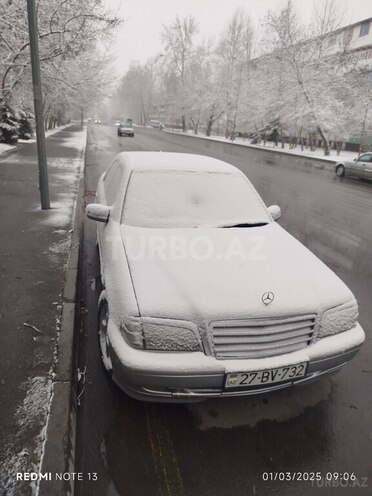 Mercedes C 200 1995, 682,125 km - 2.0 l - Mingəçevir