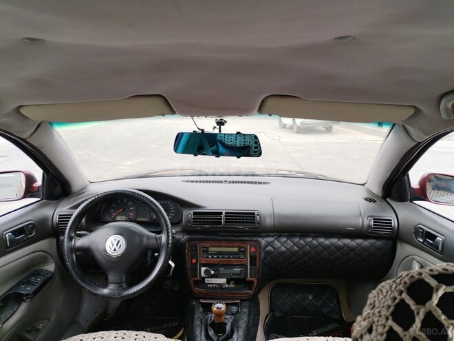 Volkswagen Passat 1998, 300,000 km - 1.8 l - Sumqayıt