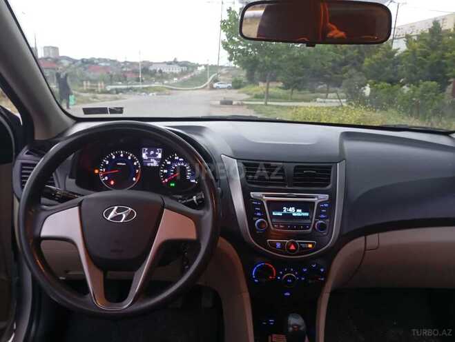 Hyundai Accent 2017, 137,032 km - 1.6 l - Bakı