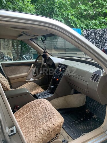 Mercedes C 180 1994, 470,000 km - 1.8 l - Mingəçevir