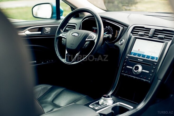 Ford Fusion (North America) 2019, 126,000 km - 2.0 l - Gəncə
