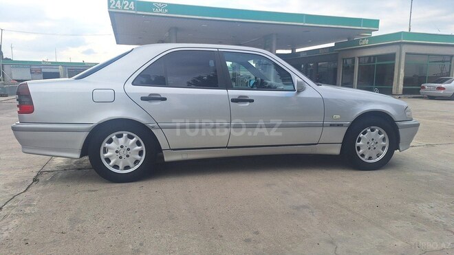 Mercedes C 180 1999, 254,000 km - 1.8 l - Şəmkir