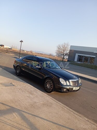 Mercedes E 220 d 2005, 398,000 km - 2.2 л - Ağstafa