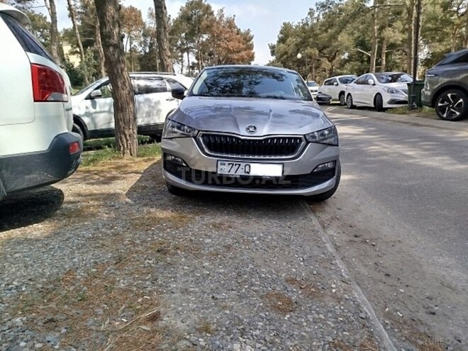 Skoda Rapid 2020, 107,000 km - 1.6 l - Bakı