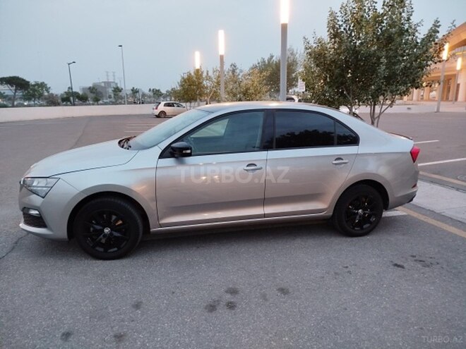 Skoda Rapid 2020, 107,000 km - 1.6 l - Bakı