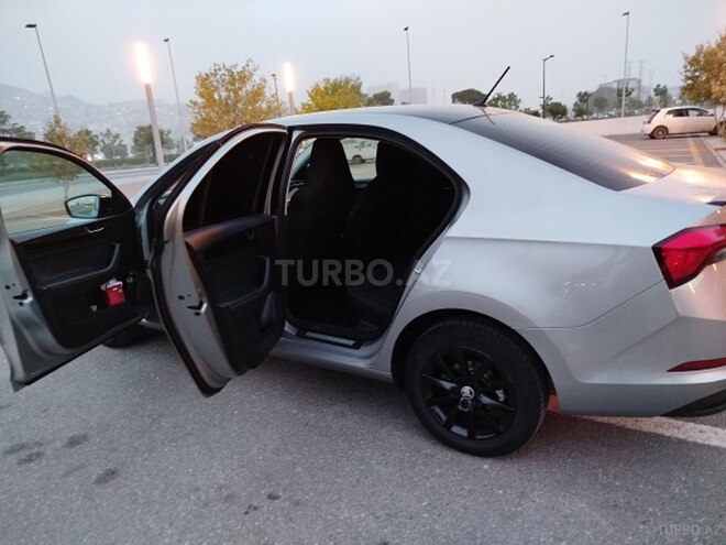 Skoda Rapid 2020, 107,000 km - 1.6 l - Bakı