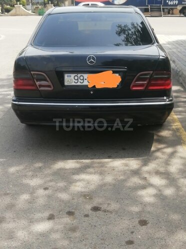 Mercedes E 220 d 2000, 554,649 km - 2.2 l - Füzuli