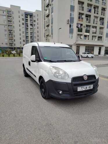 Fiat Doblo 2011, 271,418 km - 1.3 l - Bakı
