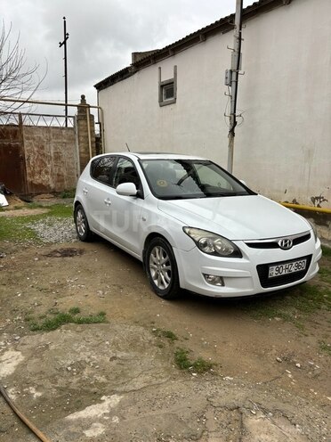 Hyundai i30 2009, 197,000 km - 1.6 л - Bakı