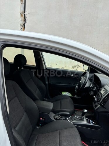 Hyundai i30 2009, 197,000 km - 1.6 л - Bakı