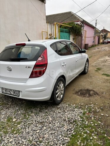 Hyundai i30 2009, 197,000 km - 1.6 л - Bakı