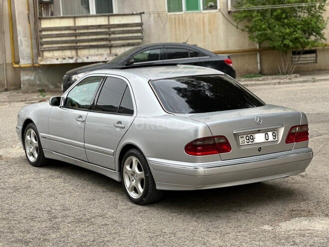 Mercedes E 220 d 2001, 310,000 km - 2.2 l - Bakı