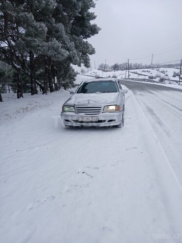 Mercedes C 220 d 1998, 720,868 km - 2.2 l - Tovuz