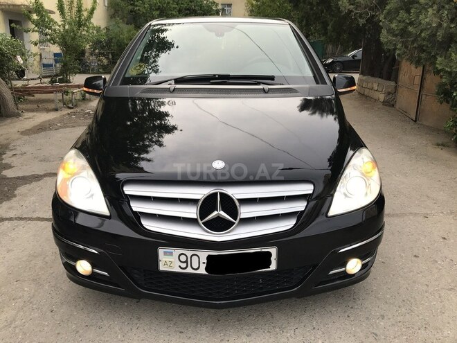 Mercedes B 180 2009, 137,000 km - 1.7 l - Sumqayıt