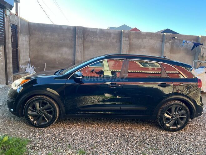 Kia Niro 2017, 138,500 km - 1.6 л - Bakı