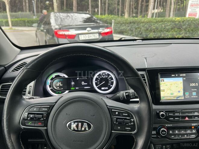 Kia Niro 2017, 138,500 km - 1.6 л - Bakı