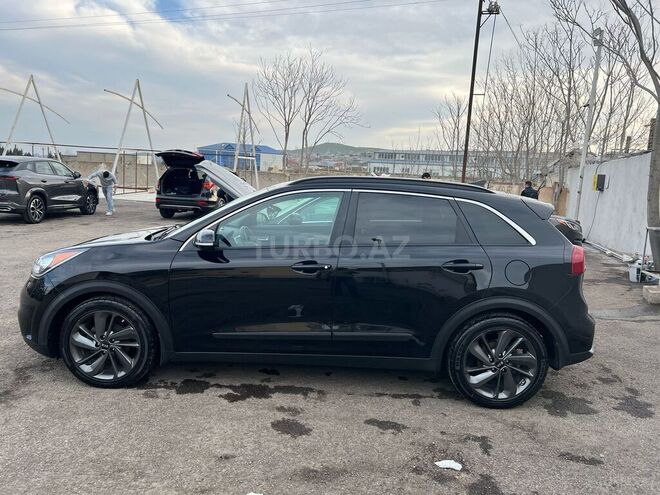 Kia Niro 2017, 138,500 km - 1.6 л - Bakı