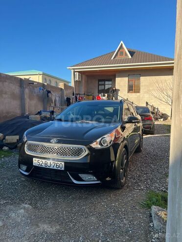 Kia Niro 2017, 138,500 km - 1.6 л - Bakı