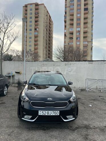 Kia Niro 2017, 138,500 km - 1.6 л - Bakı