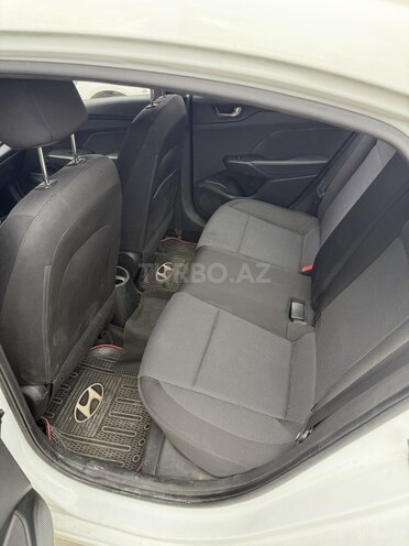 Hyundai Accent 2018, 177,000 km - 1.6 l - Bakı