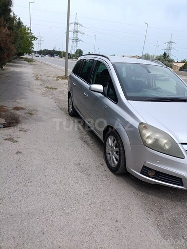 Opel Zafira 2005, 32,000 km - 1.9 л - Bakı
