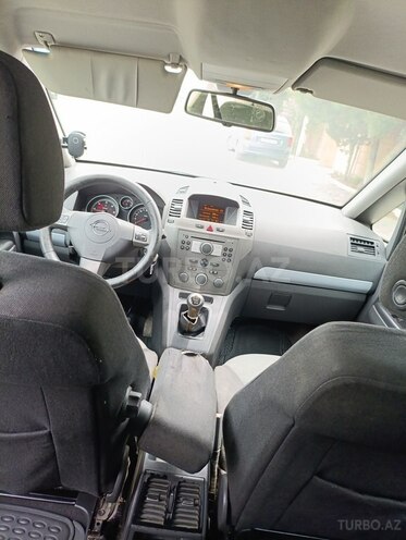 Opel Zafira 2005, 32,000 km - 1.9 л - Bakı