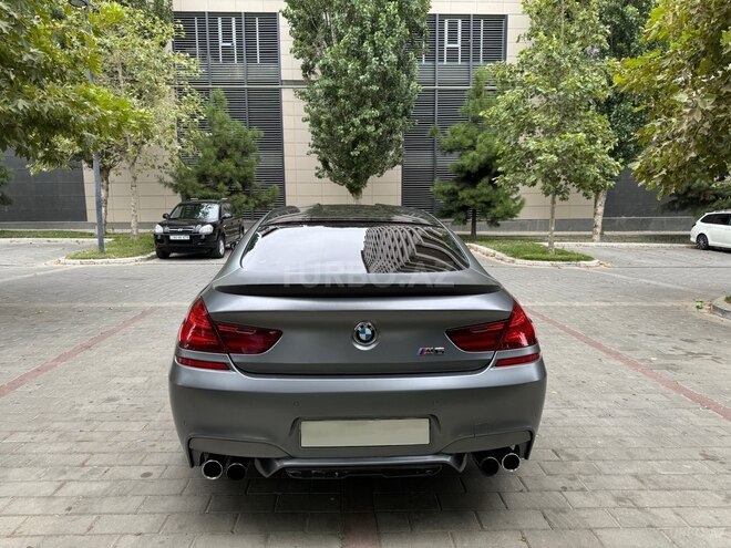 BMW M6 2015, 96,500 km - 4.4 l - Bakı