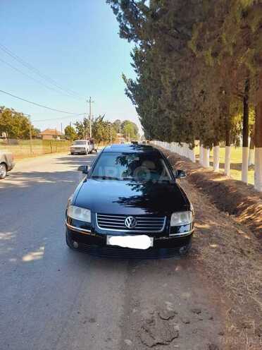 Volkswagen Passat 2004, 250,000 km - 1.8 л - Lənkəran