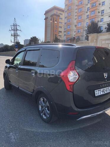 Dacia Lodgy 2018, 60,000 km - 1.2 l - Bakı