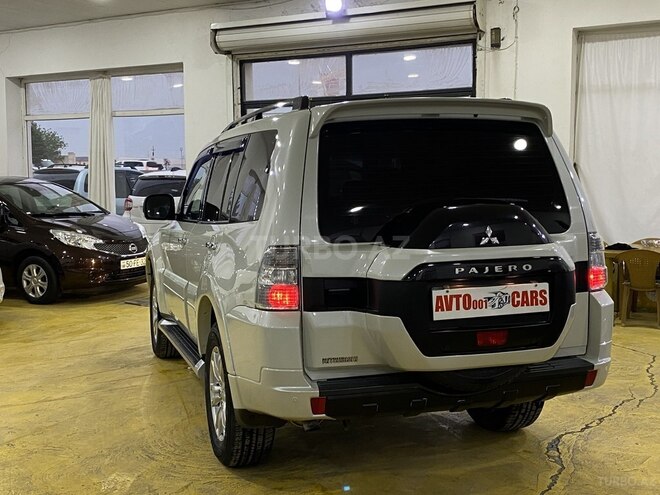 Mitsubishi Pajero 2015, 138,125 km - 3.0 л - Sumqayıt