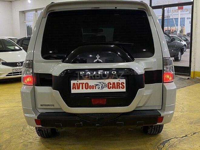 Mitsubishi Pajero 2015, 138,125 km - 3.0 л - Sumqayıt