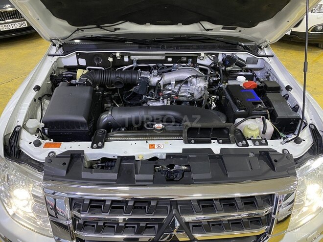 Mitsubishi Pajero 2015, 138,125 km - 3.0 л - Sumqayıt