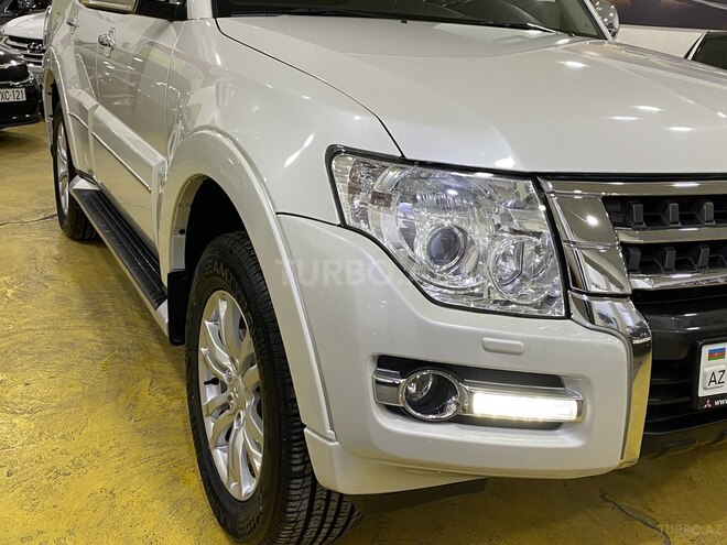 Mitsubishi Pajero 2015, 138,125 km - 3.0 л - Sumqayıt