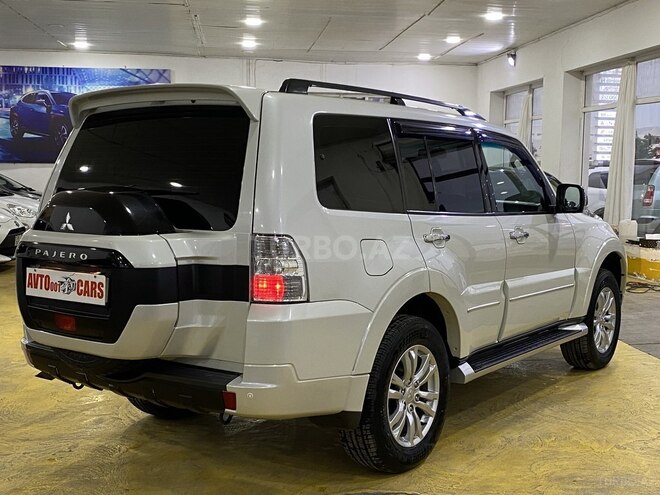Mitsubishi Pajero 2015, 138,125 km - 3.0 л - Sumqayıt