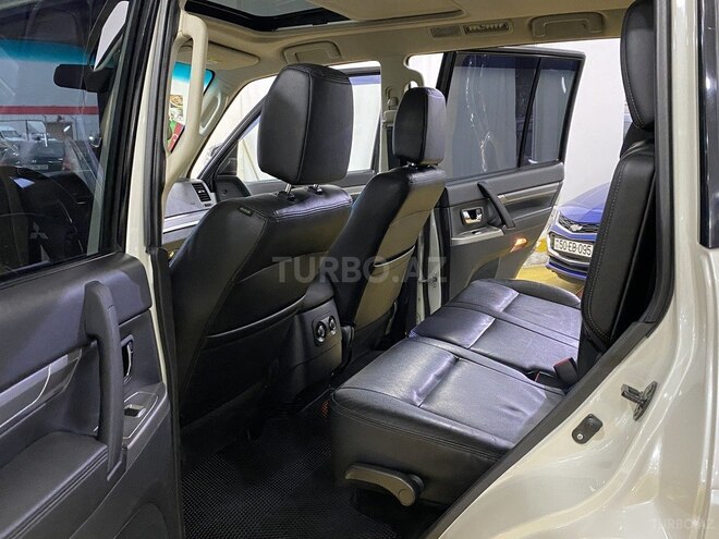 Mitsubishi Pajero 2015, 138,125 km - 3.0 л - Sumqayıt