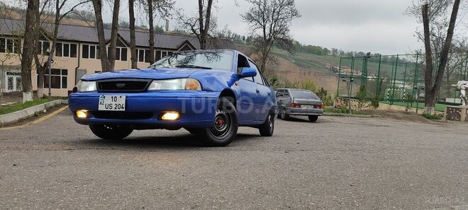 Daewoo Nexia 1997, 400,000 km - 1.6 l - Quba